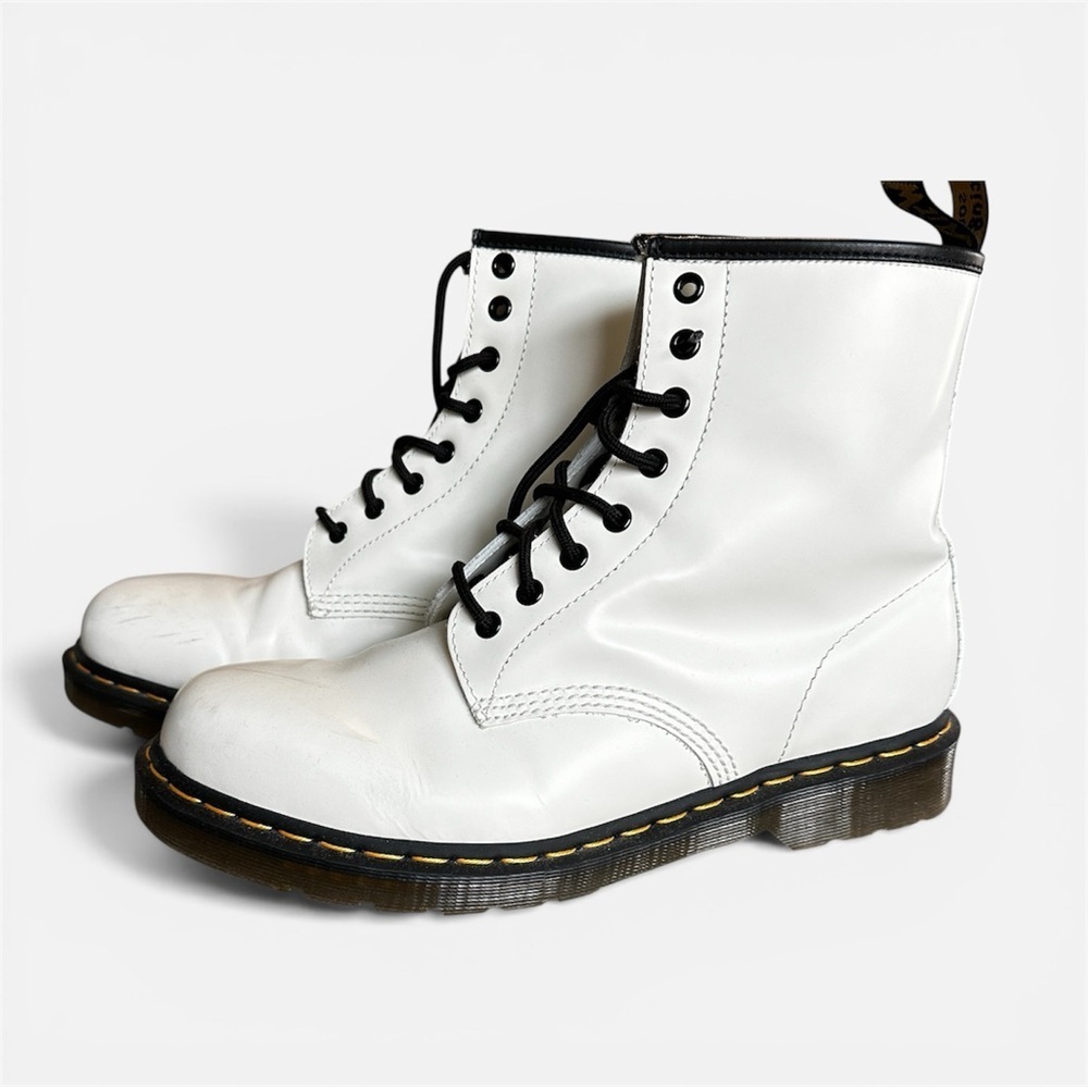 Dr Martens 1460 White Smooth Leather Boots Size 11 Men 12 Women Combat Grunge - Picture 2 of 16